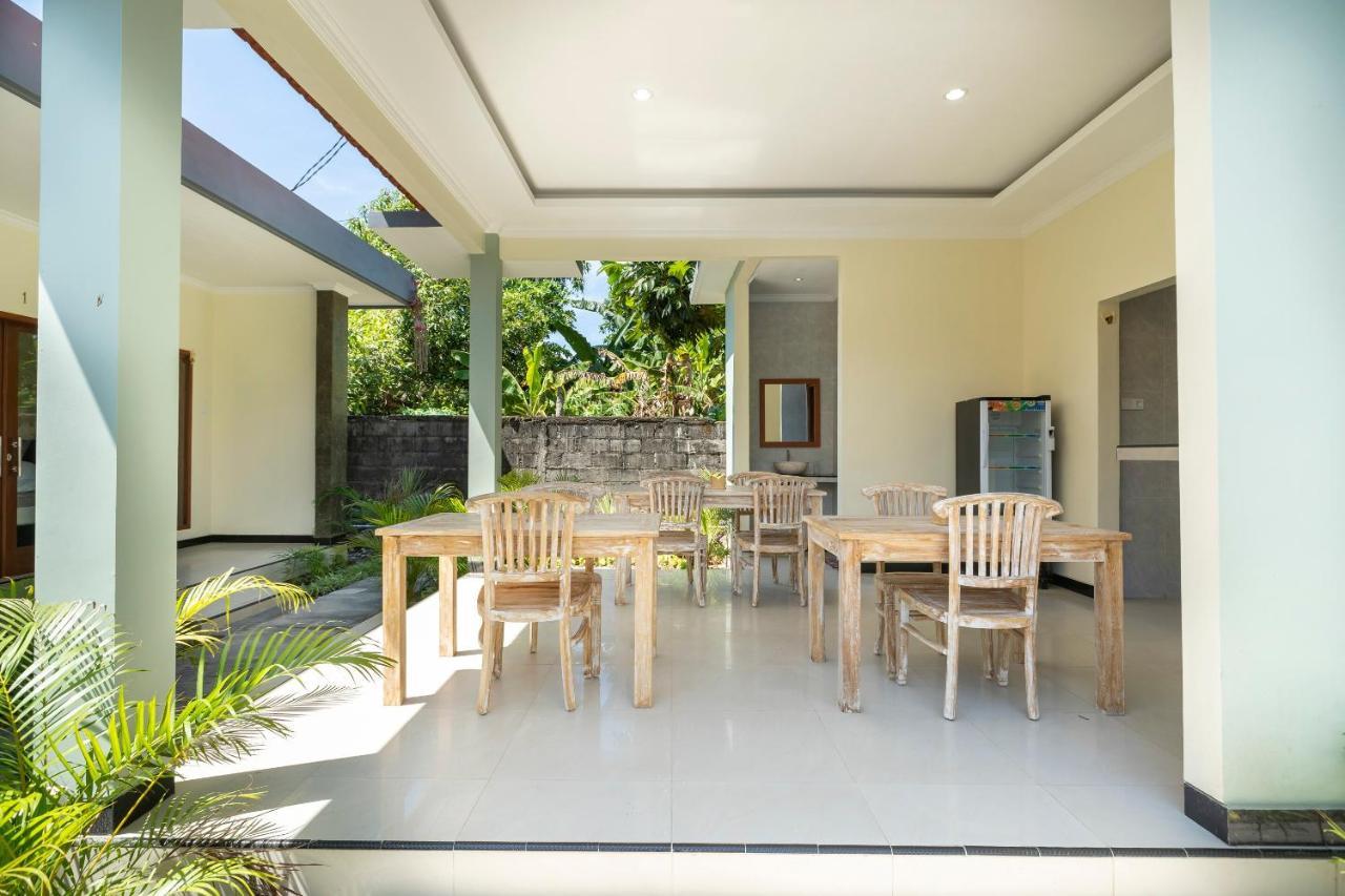 Oyo 912 Pondok Garden Bali Guesthouse Нуса-Дуа Экстерьер фото